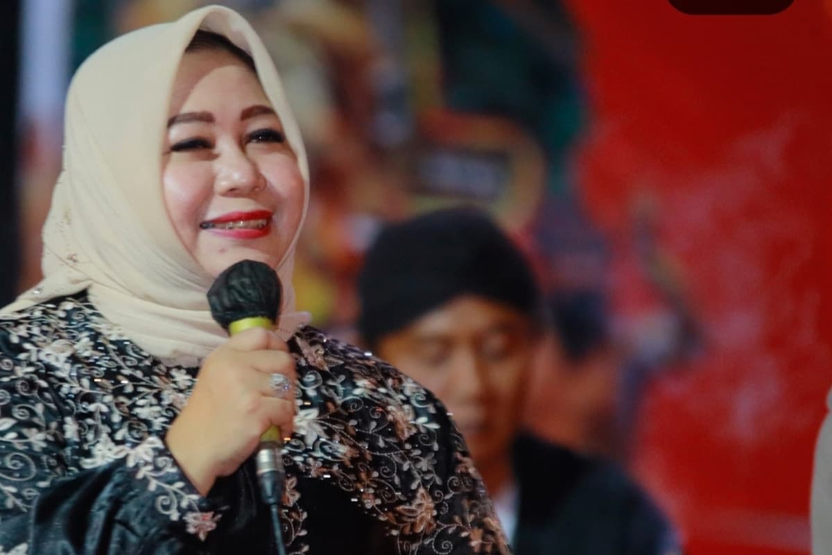 Eksotika Budaya Religi Ramadan, 60 Dadak Merak Getarkan Bantarangin Ponorogo