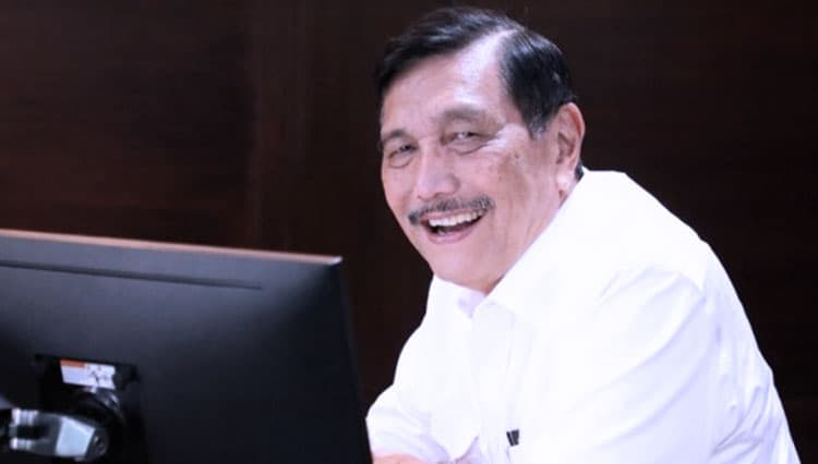 Menko Luhut Minta Kepala Daerah Mengonversi Tempat Tidur Rumah Sakit untuk Covid-19