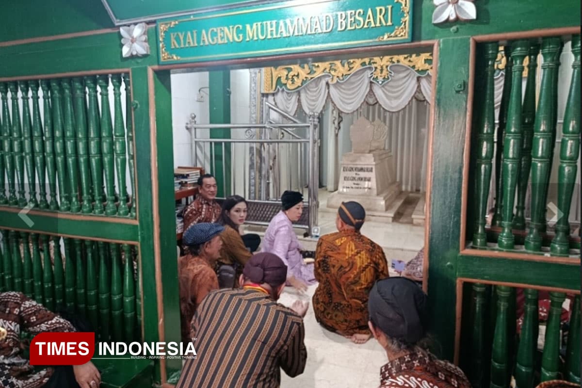 Sambut Ramadan, Keluarga Keraton Surakarta Gelar Tradisi Ruwahan di Makam Tegalsari Ponorogo