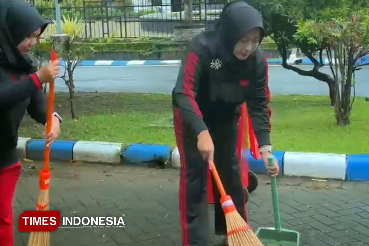 ASN Pemkab Ponorogo Gelar Aksi Bersih-bersih Massal Dalam Rangka Hari Peduli Sampah Nasional 2026